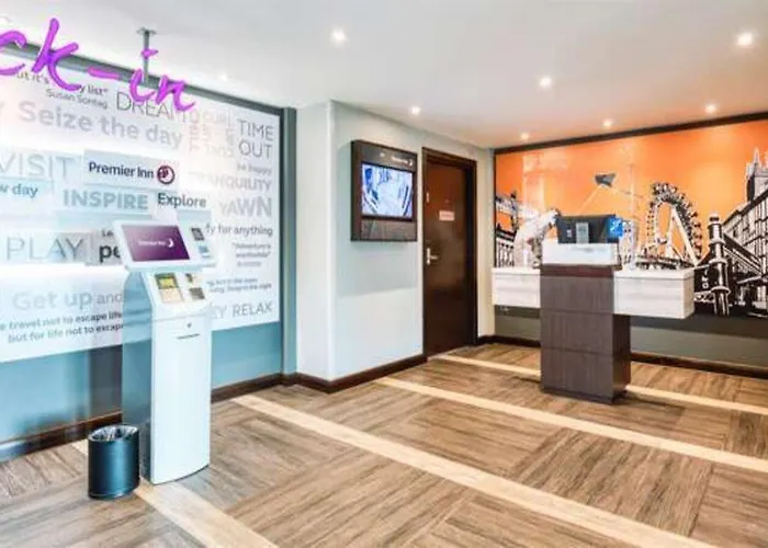 Premier Inn Premier Inn Oxford Kidlington