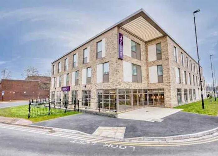 Premier Inn Premier Inn Peterborough City Centre