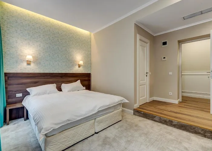 Upstairs Boutique Aparthotel Bucharest