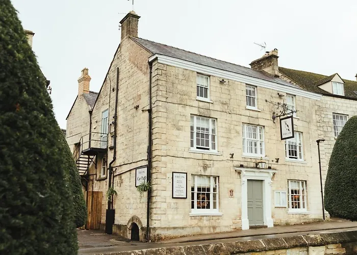 The Falcon Inn Painswick