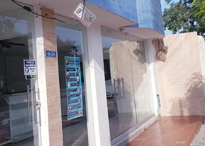 Hotel Media Luna Santa Marta 