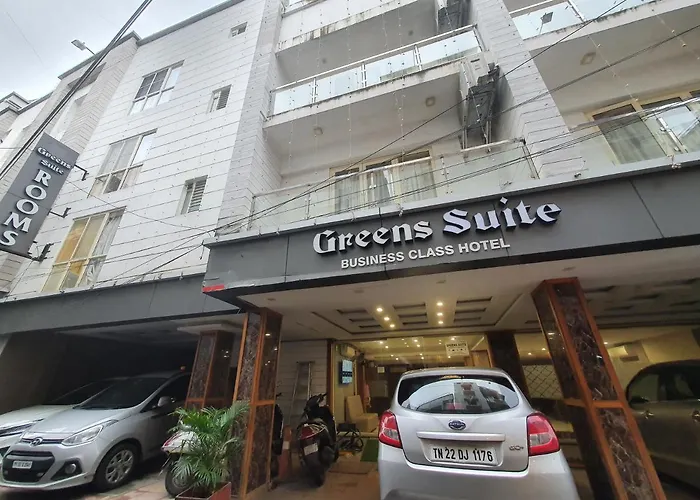 Greens Suite - Business Class Hotel - Opposite Ripon Building Chennai