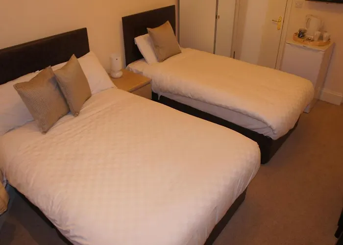 Pearl Hotel London