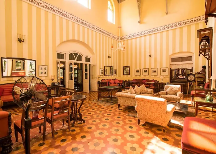 Dune Barr House - Verandah In The Forest Matheran