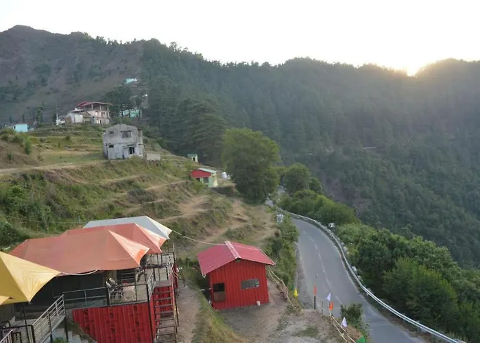 Hotel Crystal Palace Dhanaulti