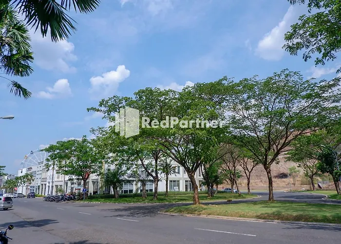 Rit'S Garden At Citragrand Semarang Mitra Reddoorz Hotel