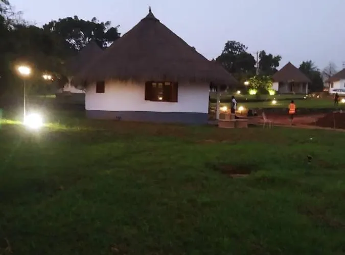 Village Noah Yaoundé