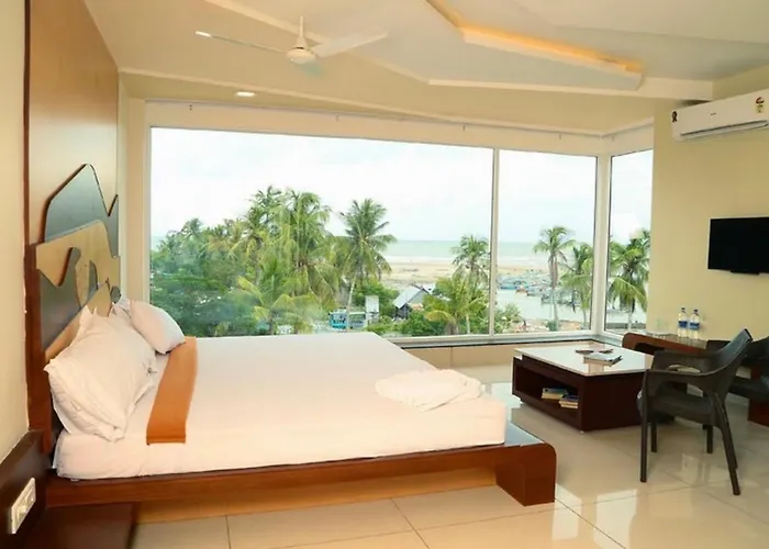Annai In Saravana Bhavan Fine Stay And Restaurant Velankanni