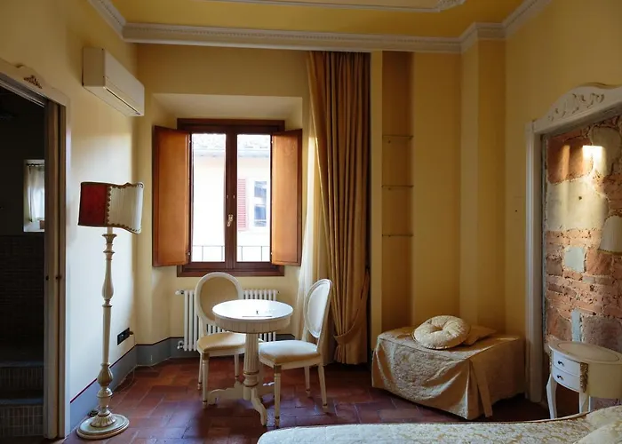 Casa Leopardi Otel Floransa