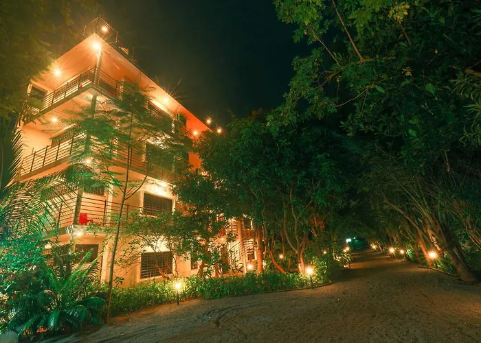 The Canopy Guest House Auroville