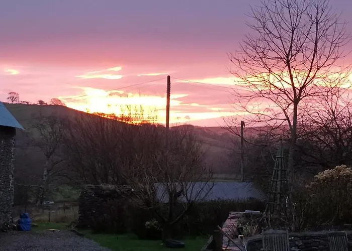 Henllys Estate B And B Llandovery