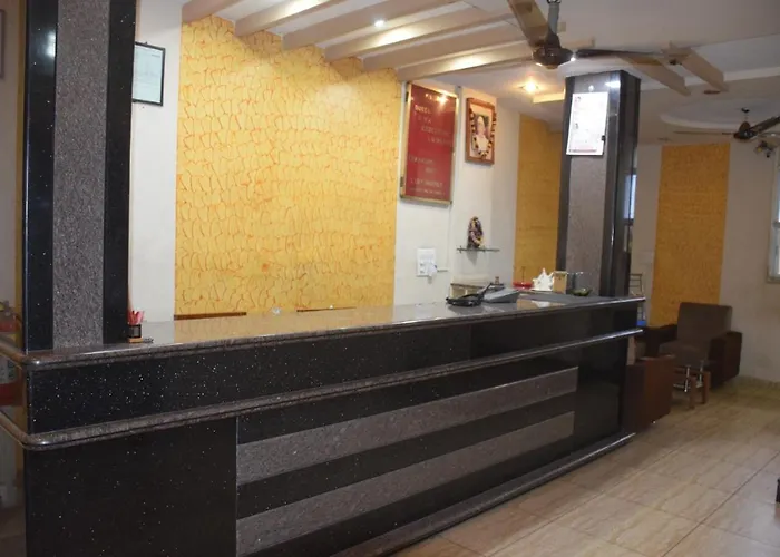 Hotel Uma Executive Lodging Nanded