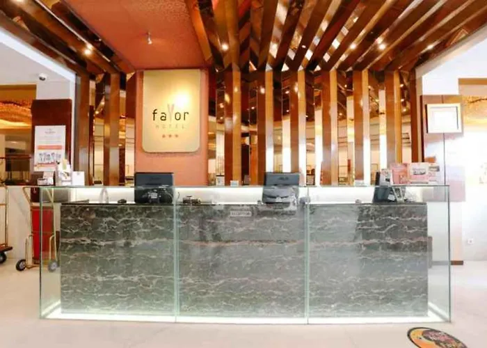 Favor Hotel Makassar City Center By Life