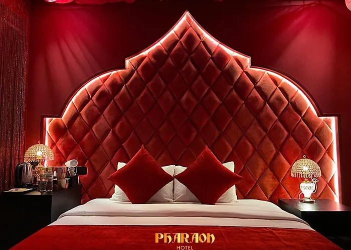 Pharaon Hotel 3 TP. Hồ Chí Minh