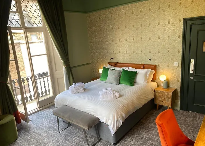 The Waterman'S Arms Hotel London