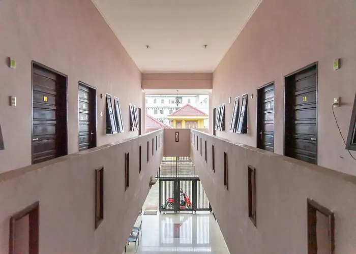 Vandolia Guest House Medan Redpartner