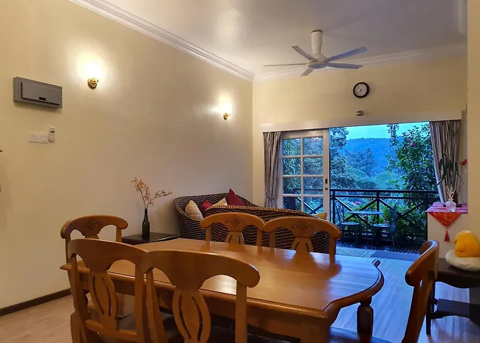 Gerard'S "Backpackers" Roomstay No Children Adults Only Cameron Highlands
