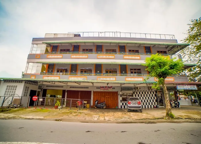 Oyo 90821 Gajah Mada Guest House Syariah Medan