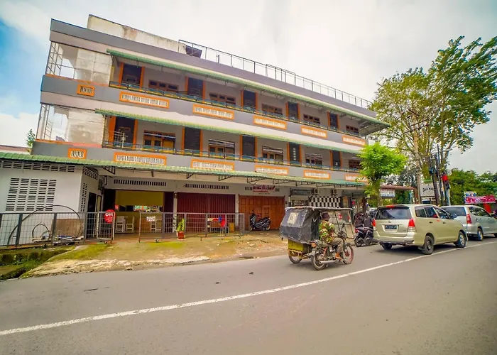 Oyo 90821 Gajah Mada Guest House Syariah Medan