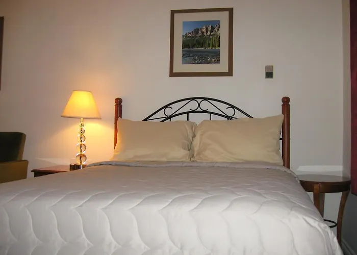 Royal City Motor Inn Brooks
