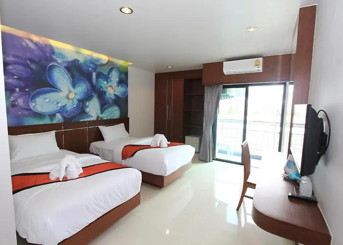 The Crystal Beach Hotel Patong