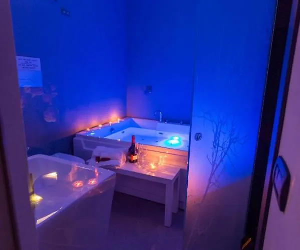 Etnea 208 Luxury Jacuzzi Suite Catánia