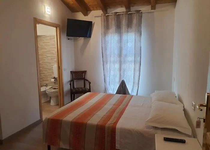 Parma House Bed & Breakfast