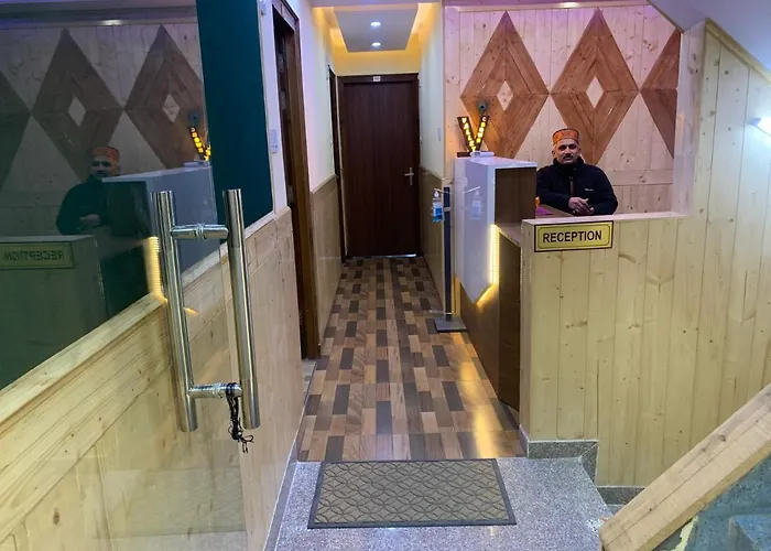 Valley Crown B&B Shimla