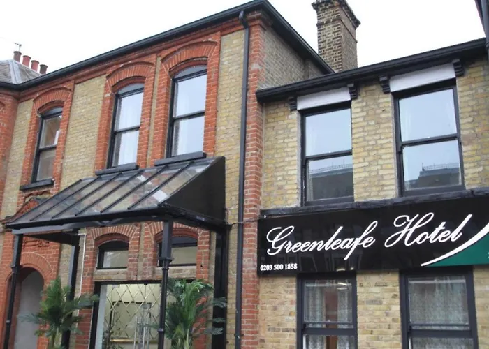 Oyo Greenleafe Hotel London