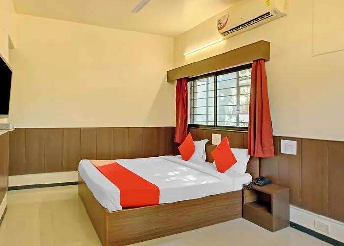 Oyo 9831 Hotel Pathik Pune