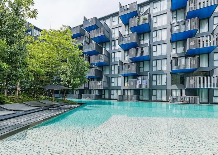 The Deck Patong By Vip Aparthotel