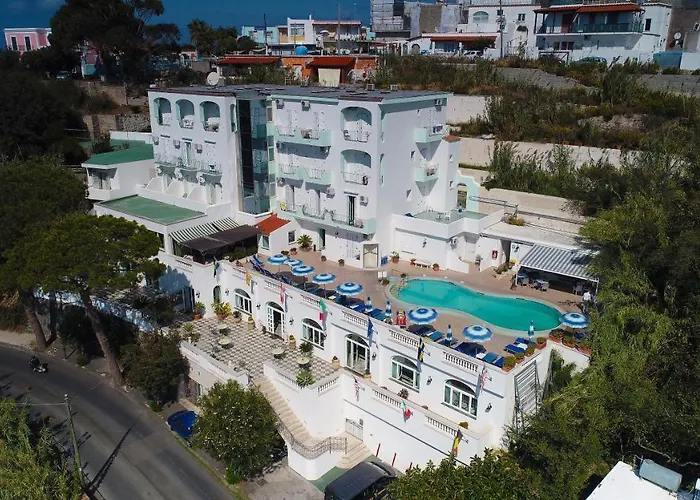 Hotel La Ginestra Forio 