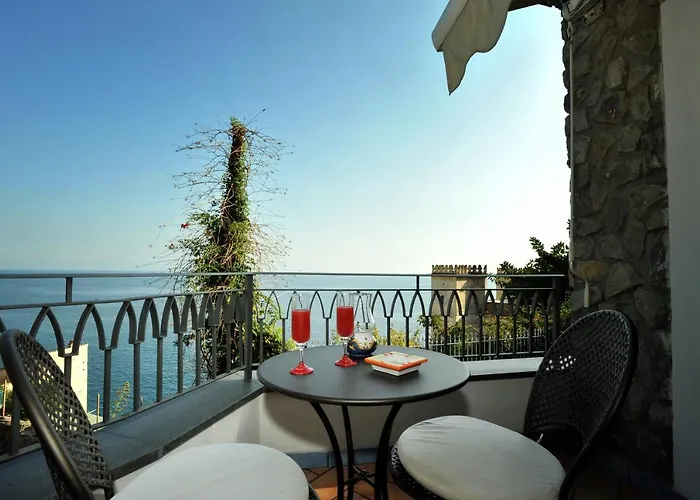 E Poi...Ravello Hotel
