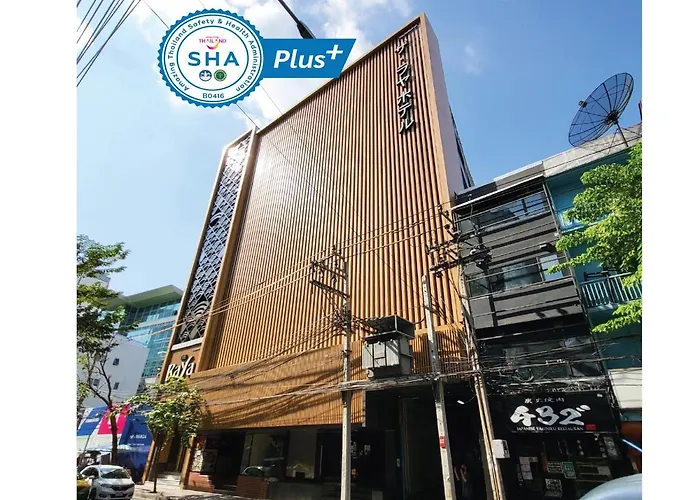 Hotel The Raya Surawong Bangkok