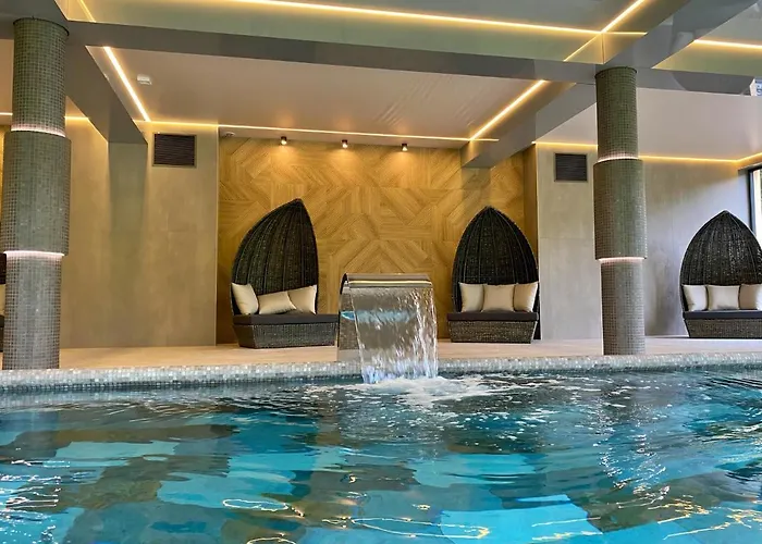 Oasis Resort Rewal
