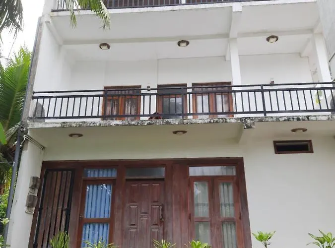 Surf Corner Hotel Matara