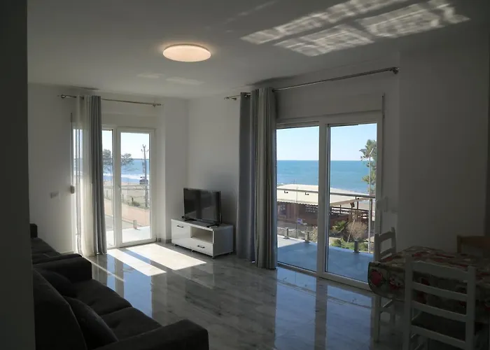 Anchor Apartments Shengjin 