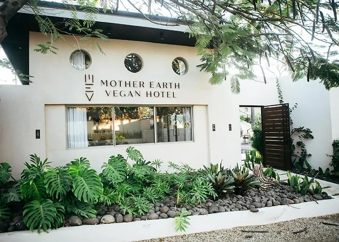 Mother Earth Luxury Boutique Hotel, Restaurant & Spa (Adults Only) Tamarindo