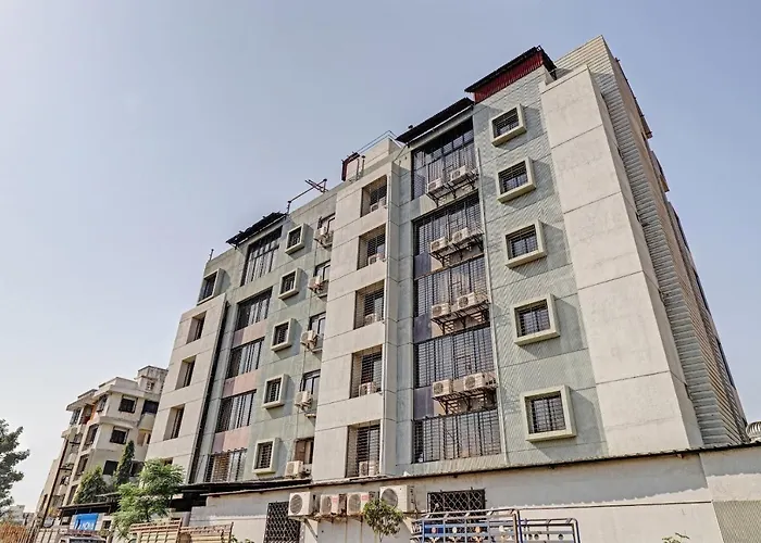 Hotel Nova Vatika Surat