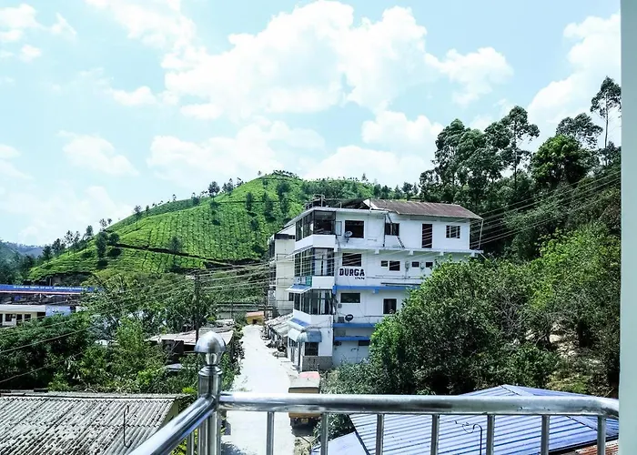 Pranav 4 Seasons Hotel Munnar