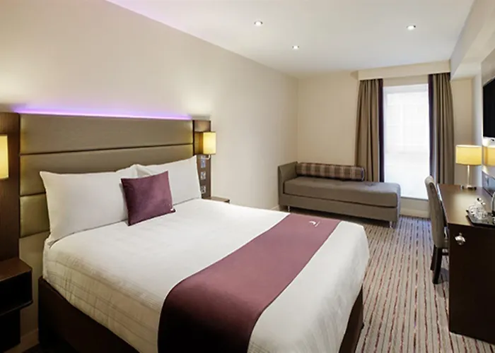 Premier Inn Premier Inn Weymouth