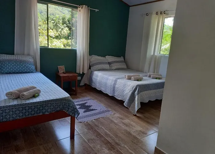 Suítes recanto beija flor Paraty
