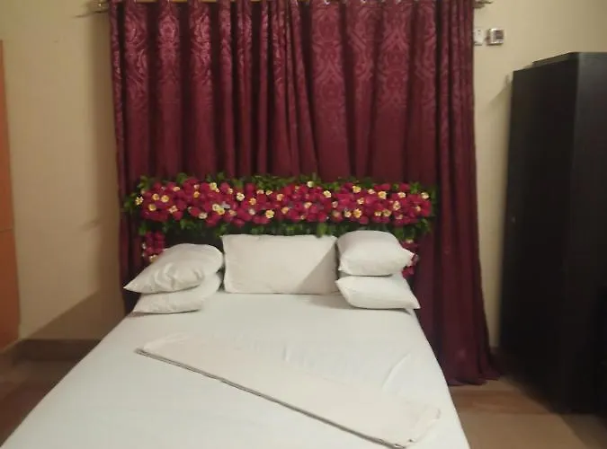 Al Rehman Guest Hous Hotel Hyderabad