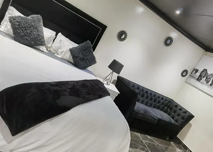 Semeni Asante Guesthouse Johannesburg