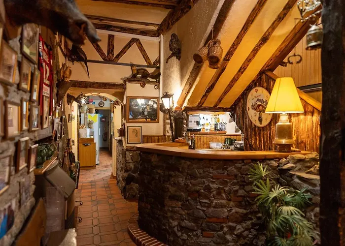 Hotel La Bonne Auberge Saint-Martin-Vésubie