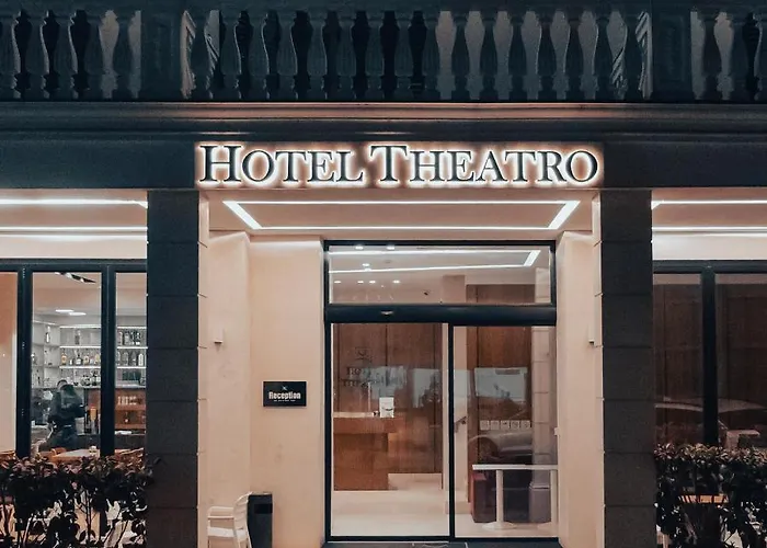 Hotel Theatro- City Center Tirana