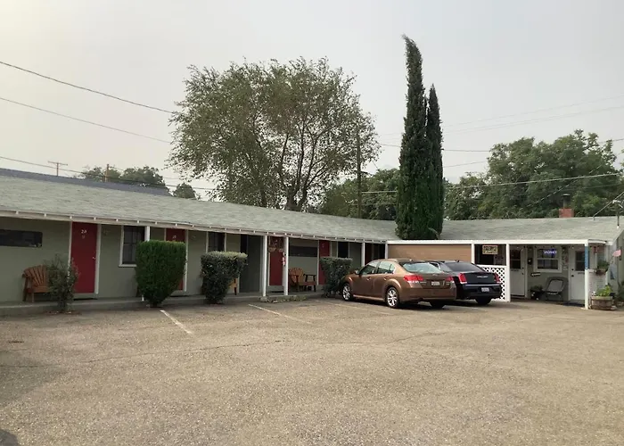 Independence Courthouse Motel