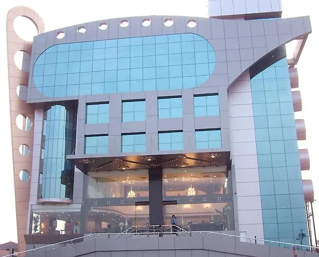 Hotel Grand Dhillon Durg