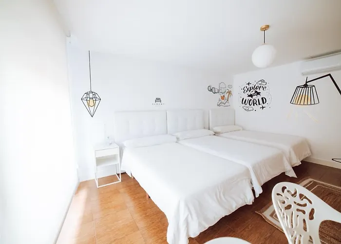 Hostal Pozo León