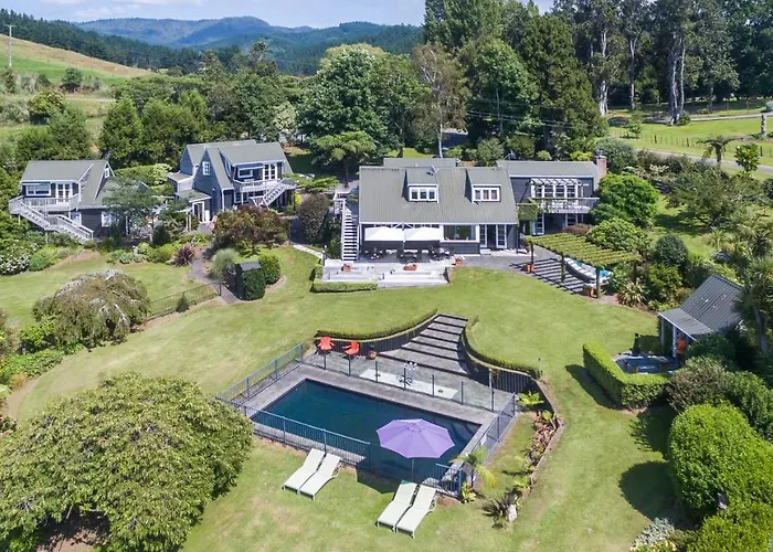 Brenton Lodge Whangamata